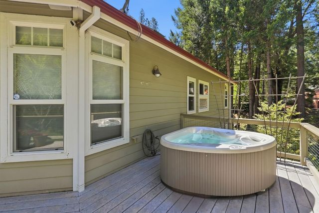 10711 Murchie Mine Rd, Nevada City, CA 95959