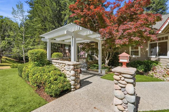 10711 Murchie Mine Rd, Nevada City, CA 95959