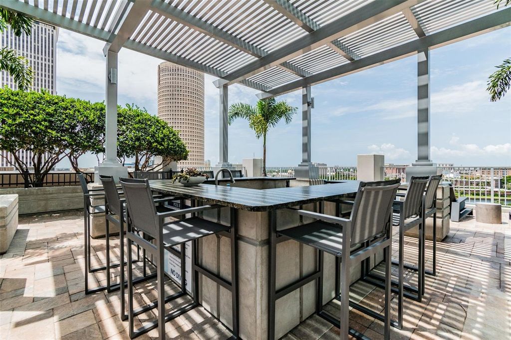 Image 28 of property listing at 777 N ASHLEY DRIVE 910, Tampa, FL 33602