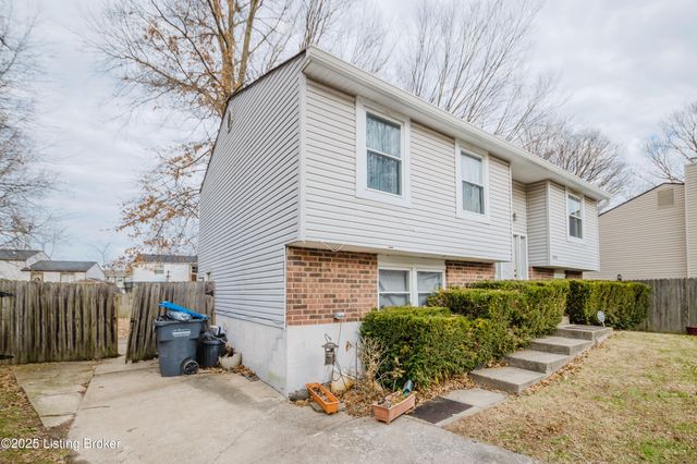 3603 Longbranch Ct, Louisville, KY 40219