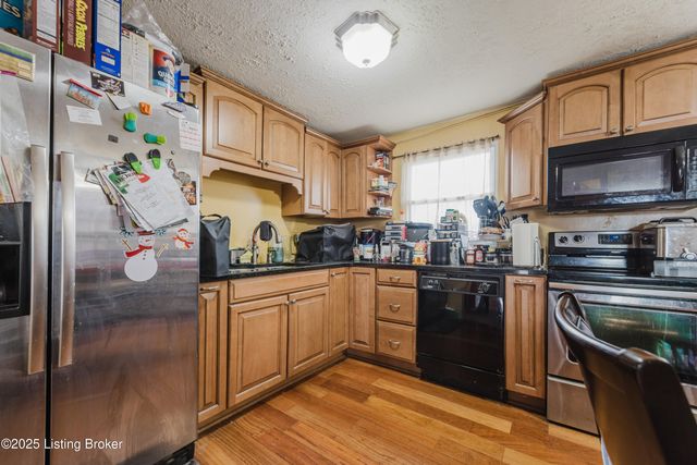 3603 Longbranch Ct, Louisville, KY 40219