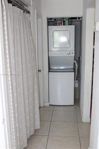 1230 NE 139th Street 304, North Miami, FL 33161