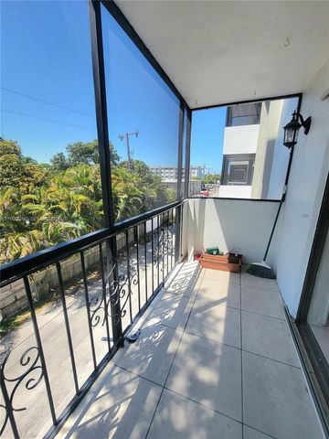 1230 NE 139th Street 304, North Miami, FL 33161