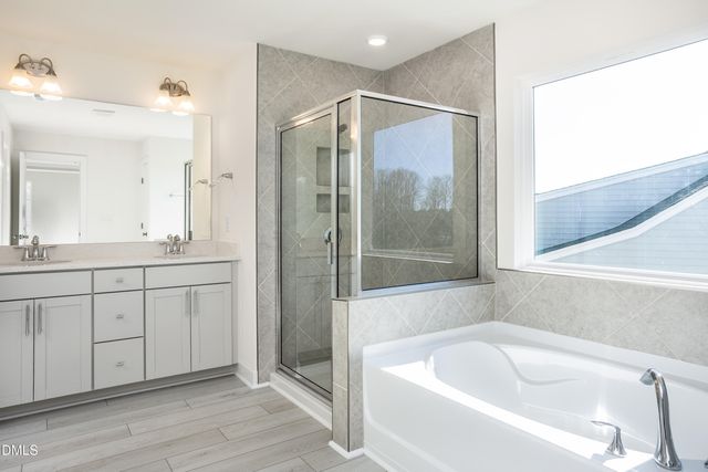 3703 Cessna Way 9, Wilson, NC 27896