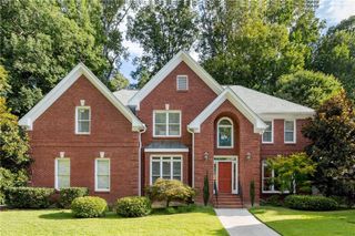 2332 Massey Lane, Decatur, GA 30033