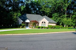 122 Royal Burgess Way, Mcdonough, GA 30253