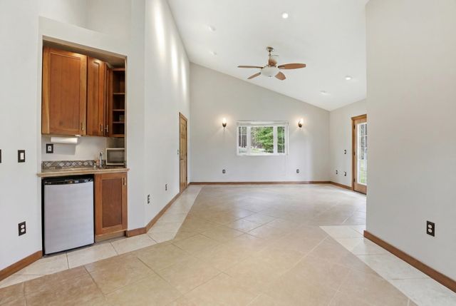 6421 S Dorset Rd, Spokane, WA 99224