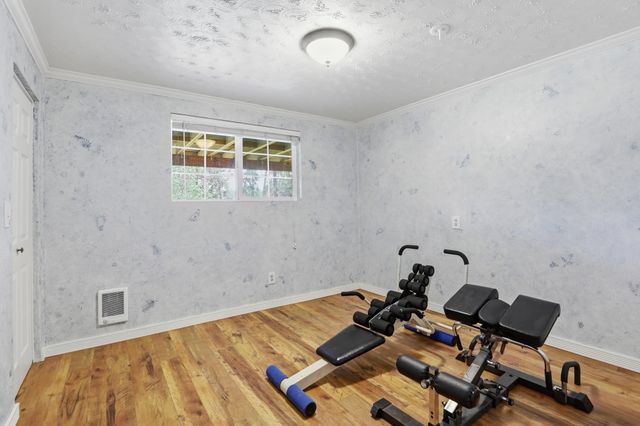 6421 S Dorset Rd, Spokane, WA 99224