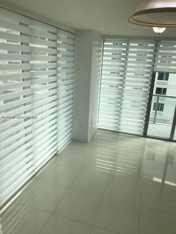 79 SW 12th St 1106-S, Miami, FL 33130