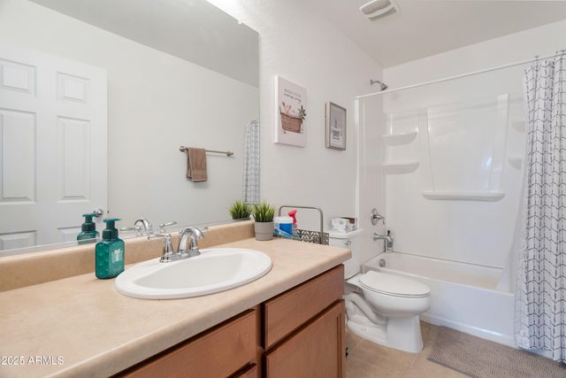 10221 W PUGET Avenue, Peoria, AZ 85345