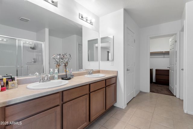 10221 W PUGET Avenue, Peoria, AZ 85345