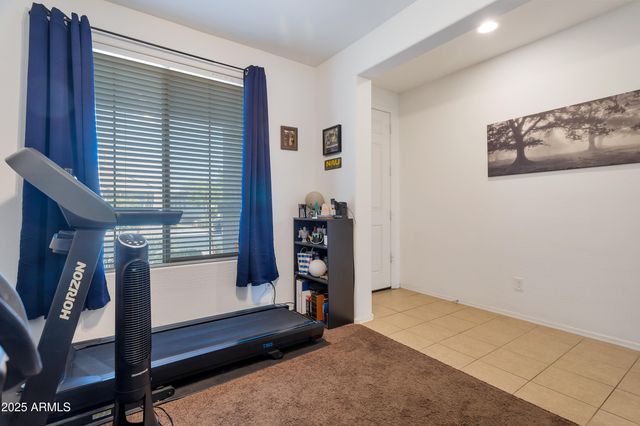 10221 W PUGET Avenue, Peoria, AZ 85345