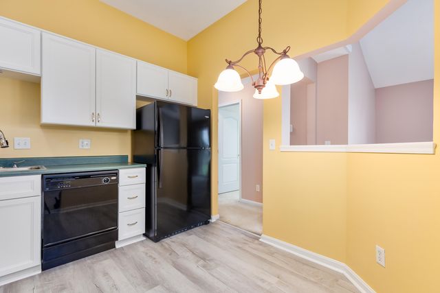 7099 Putters Point, Burlington, KY 41005