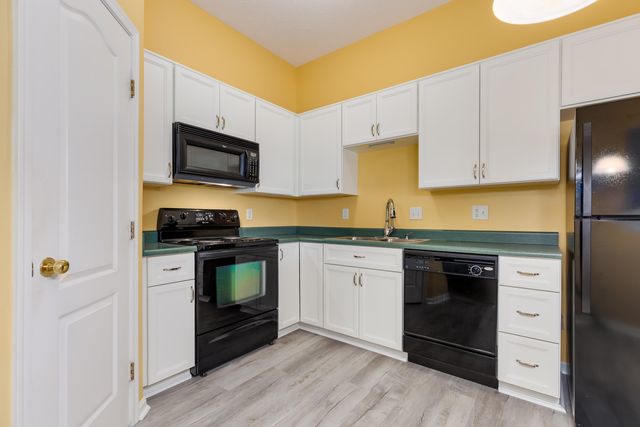 7099 Putters Point, Burlington, KY 41005