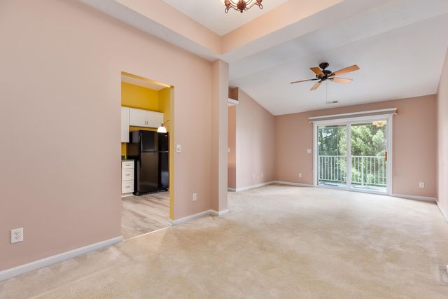 7099 Putters Point, Burlington, KY 41005