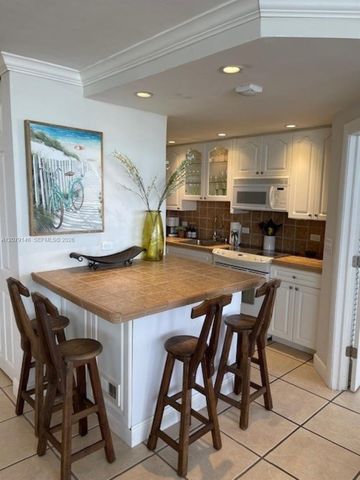 5313 Collins Avenue 710, Miami Beach, FL 33140