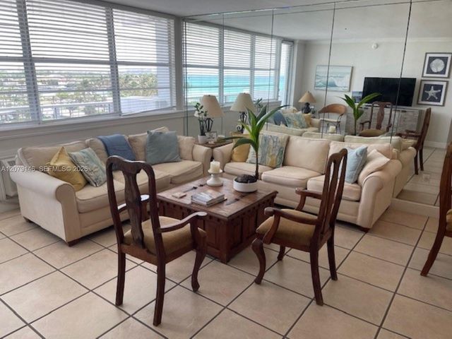 5313 Collins Avenue 710, Miami Beach, FL 33140