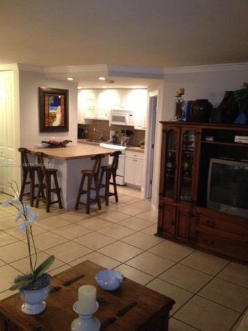 5313 Collins Avenue 710, Miami Beach, FL 33140
