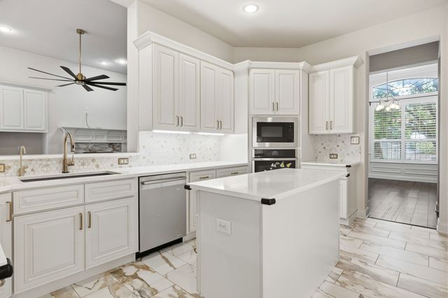 2237 Homestead Lane, Plano, TX 75025