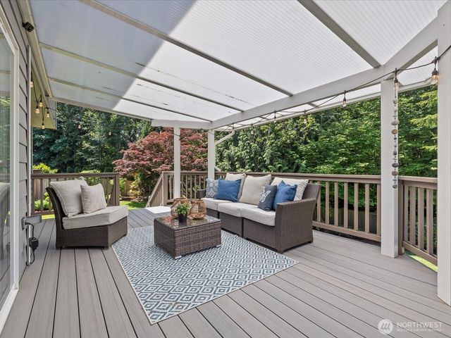 15810 62nd Ave SE, Snohomish, WA 98296