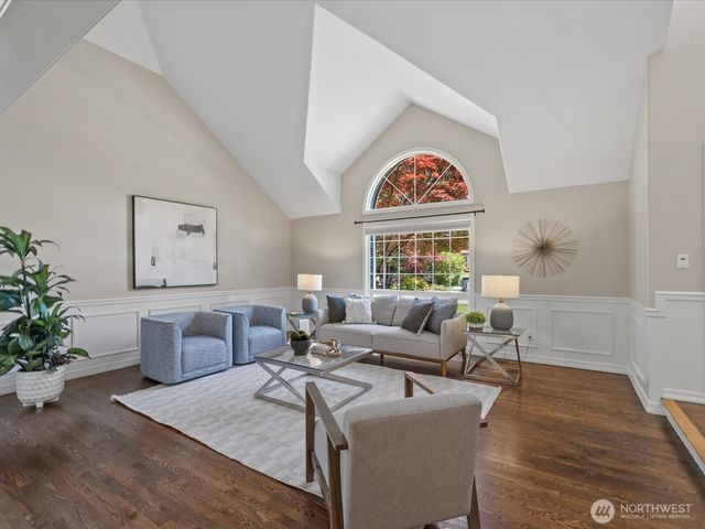 15810 62nd Ave SE, Snohomish, WA 98296