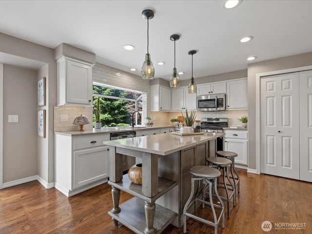 15810 62nd Ave SE, Snohomish, WA 98296