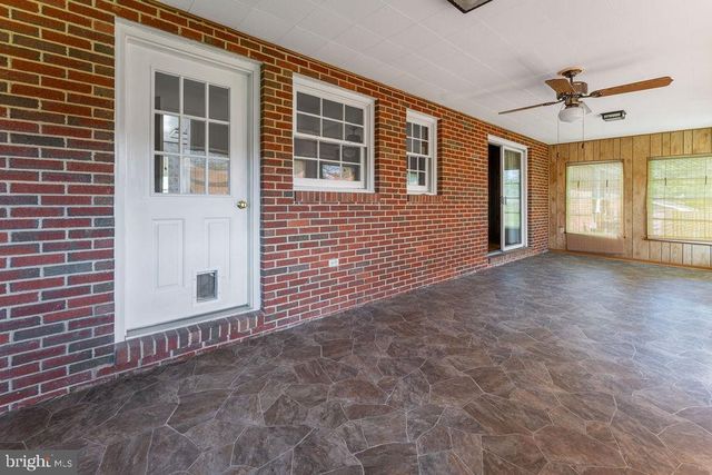 114 WILLIAMSON RD, Winchester, VA 22602