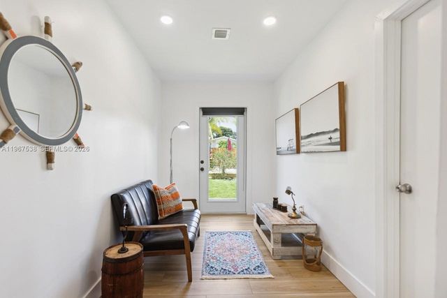 1512 NW 4th Ave, Fort Lauderdale, FL 33311