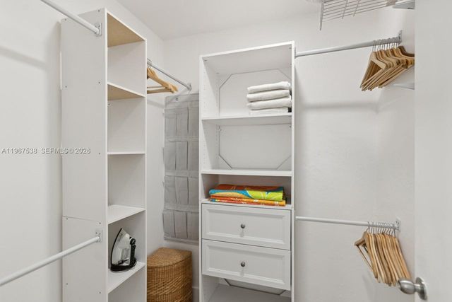 1512 NW 4th Ave, Fort Lauderdale, FL 33311