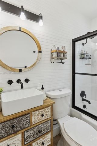 1512 NW 4th Ave, Fort Lauderdale, FL 33311