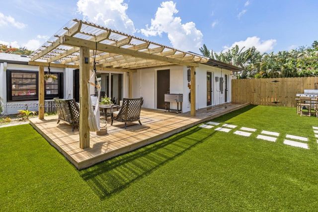 1512 NW 4th Ave, Fort Lauderdale, FL 33311