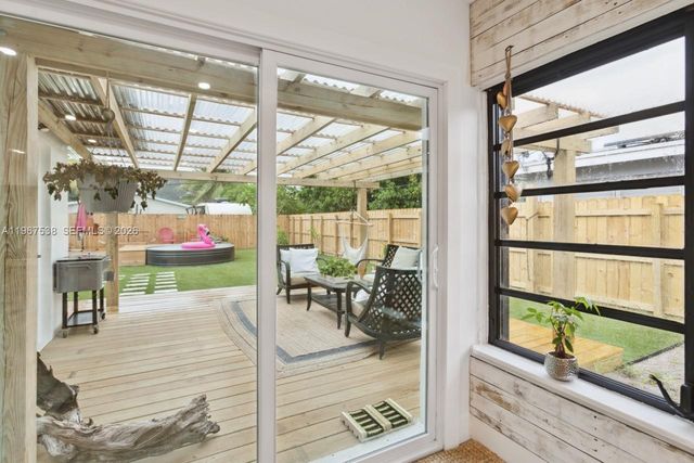 1512 NW 4th Ave, Fort Lauderdale, FL 33311