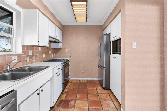 1318 Sandpiper Dr, Corpus Christi, TX 78412