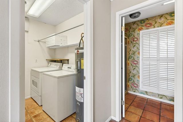 1318 Sandpiper Dr, Corpus Christi, TX 78412