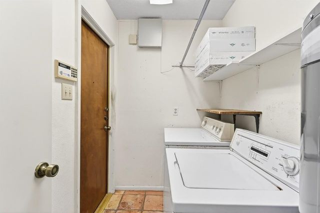 1318 Sandpiper Dr, Corpus Christi, TX 78412