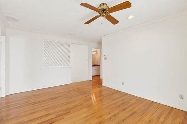 1318 Sandpiper Dr, Corpus Christi, TX 78412