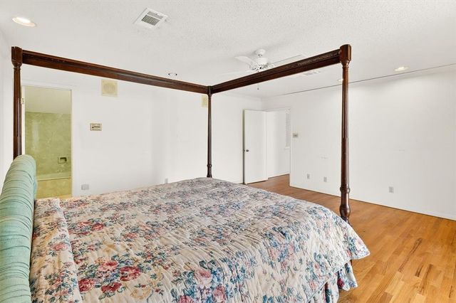 1318 Sandpiper Dr, Corpus Christi, TX 78412