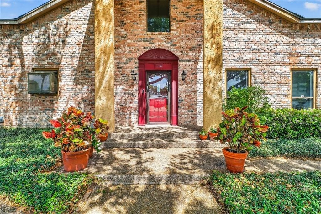 1318 Sandpiper Dr, Corpus Christi, TX 78412 — photo 2