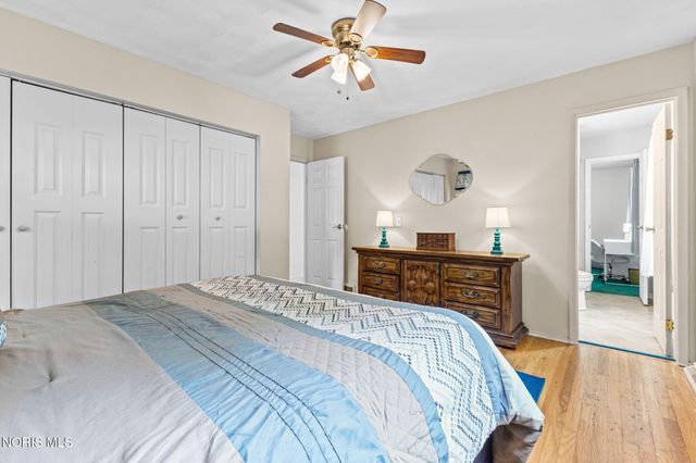 5448 Wadsworth Drive, Sylvania, OH 43560