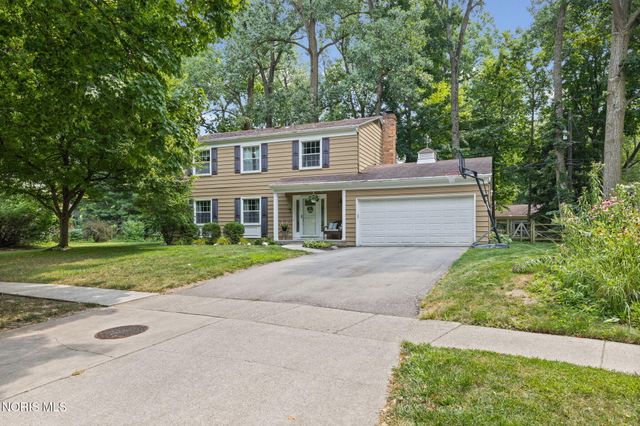5448 Wadsworth Drive, Sylvania, OH 43560