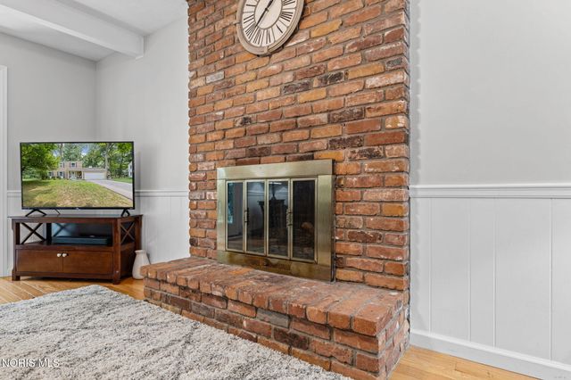 5448 Wadsworth Drive, Sylvania, OH 43560