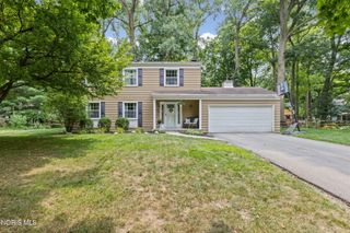 5448 Wadsworth Drive, Sylvania, OH 43560