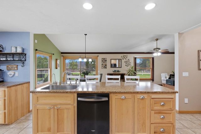 9021 County Road KP, Cross Plains, WI 53528
