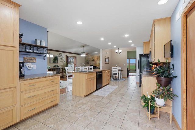9021 County Road KP, Cross Plains, WI 53528