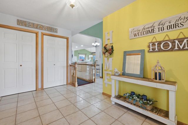 9021 County Road KP, Cross Plains, WI 53528