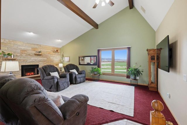 9021 County Road KP, Cross Plains, WI 53528