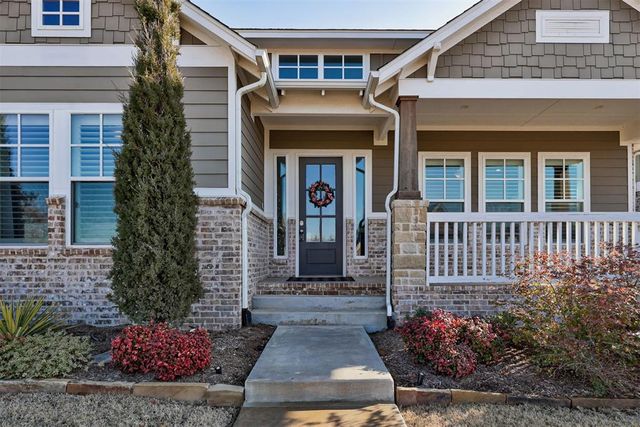 1748 Plaza District Drive, Edmond, OK 73034