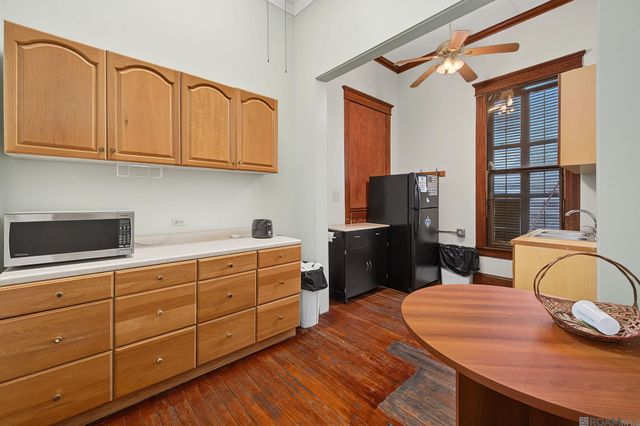 206 E 2nd St, Thibodaux, LA 70301