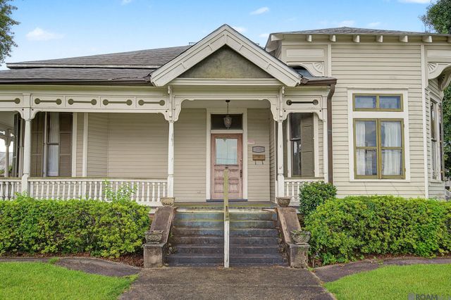 206 E 2nd St, Thibodaux, LA 70301