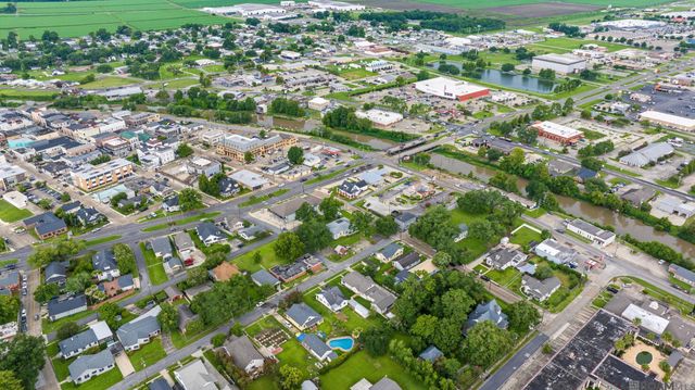 206 E 2nd St, Thibodaux, LA 70301
